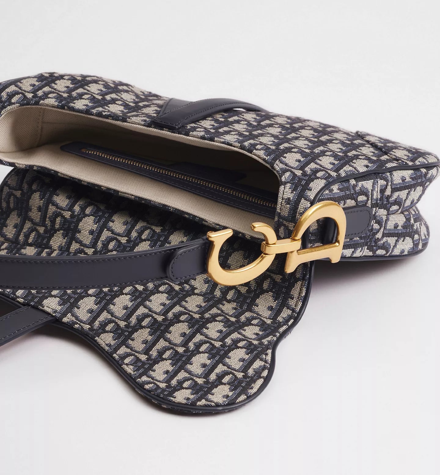 Diorr Saddle Bag